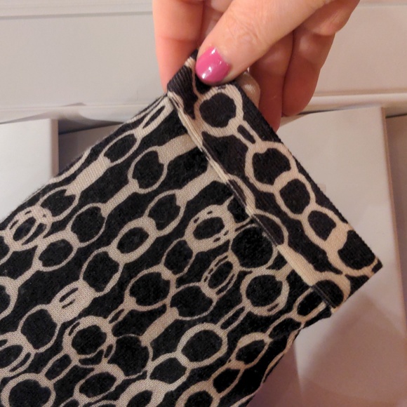 J. Crew Size M 100% Wool Dress Elbow Length Sleeves Chain Pattern Black & Cream - Picture 5 of 11